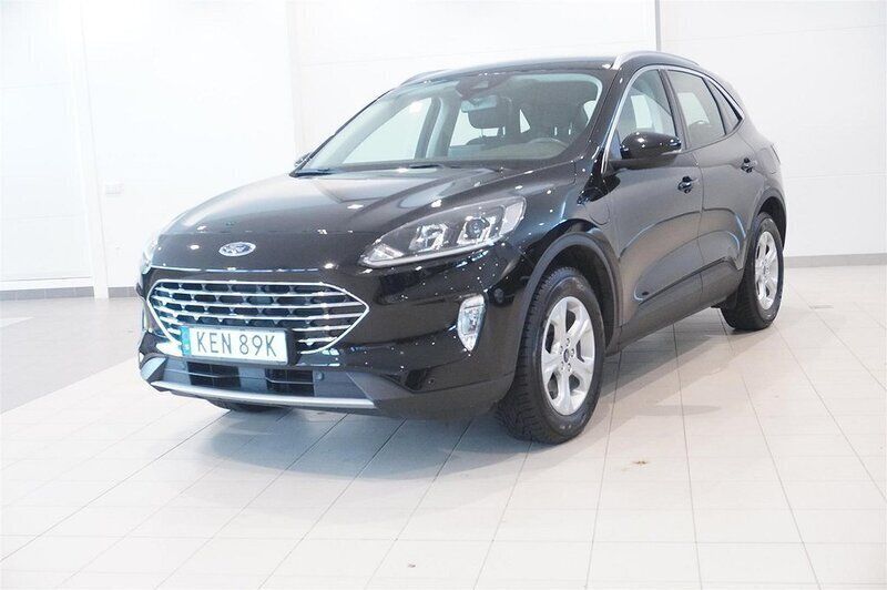 Svart Begagnad 2021 Ford Kuga Titanium SUV | 234 800 kr (Bra pris) - Bild 1/4