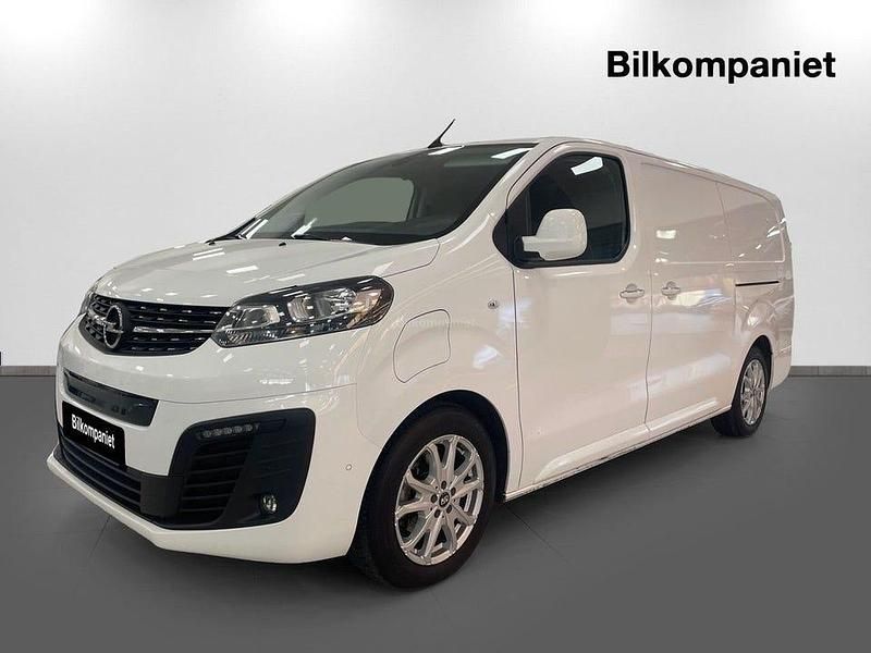 Vit Begagnad 2021 Opel Vivaro-e Combi Van | 299 800 kr (Dyr) - Bild 1/4