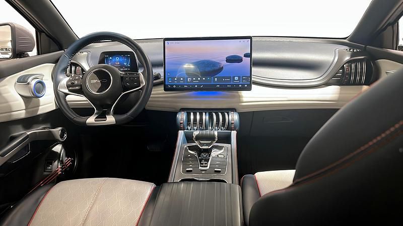 Begagnad BYD Atto 3 Design 150 kW (204 HK) 2022 Grå SUV