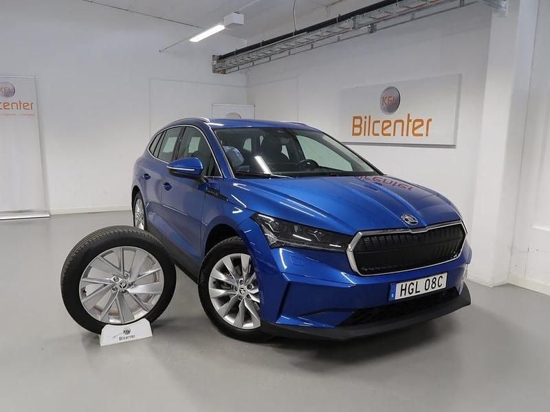 Begagnad Skoda Enyaq iV 150 kW (204 HK) 2021 Blå SUV