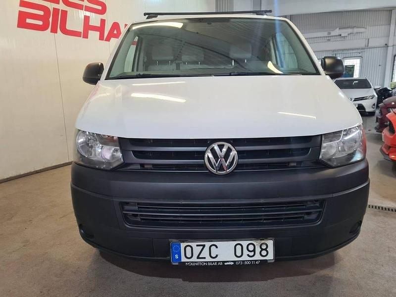 Begagnad VW T5 Comfortline 102 HK (75 kW) 2014 Vit Van