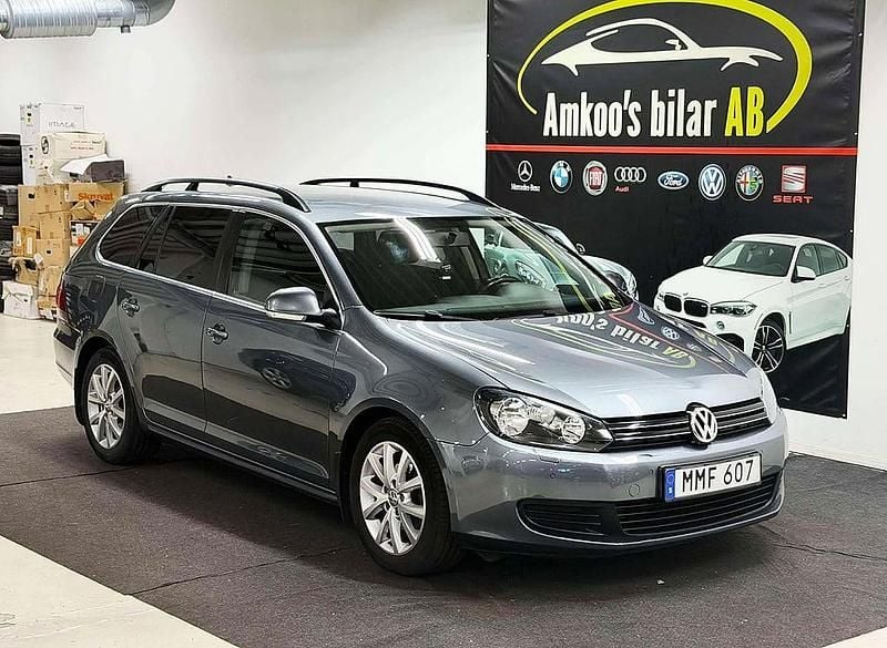 Mörkgrå Begagnad 2010 VW Golf Kombi | 84 900 kr (Marknadspris) - Bild 1/4