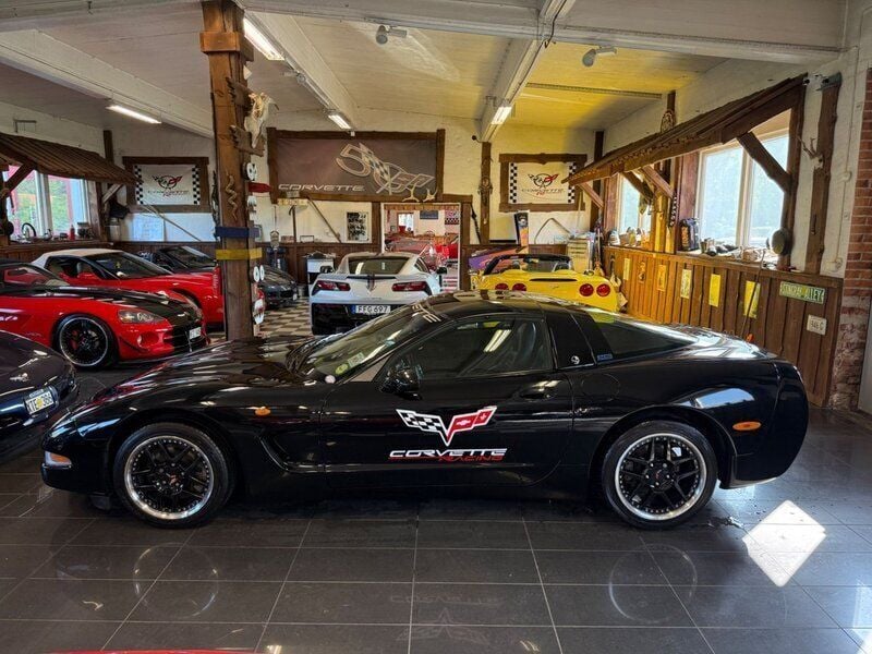 Svart Begagnad 2000 Chevrolet Corvette C5 Sportkupé | 229 000 kr - Bild 1/4