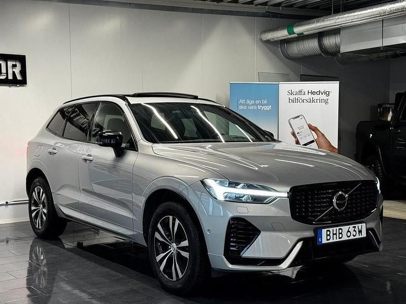 Begagnad Volvo XC60 R-Design 392 HK (288 kW) 2022 Silver SUV
