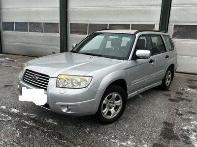 Grå Begagnad 2007 Subaru Forester SUV | 18 000 kr (Bra pris) - Bild 1/1