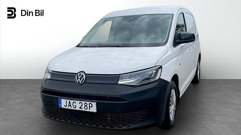 Vit (candyvit) Begagnad 2023 VW Caddy Minibuss | 239 900 kr (Marknadspris) - Bild 1/4