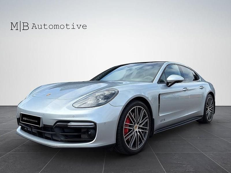Silver Begagnad 2019 Porsche Panamera Halvkombi | 779 900 kr - Bild 1/4