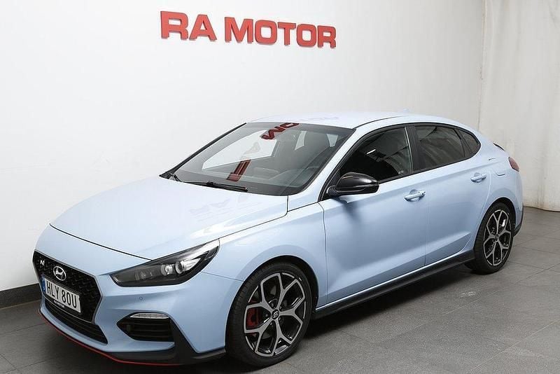 Okänd Begagnad 2019 Hyundai i30 Halvkombi | 249 800 kr - Bild 1/4