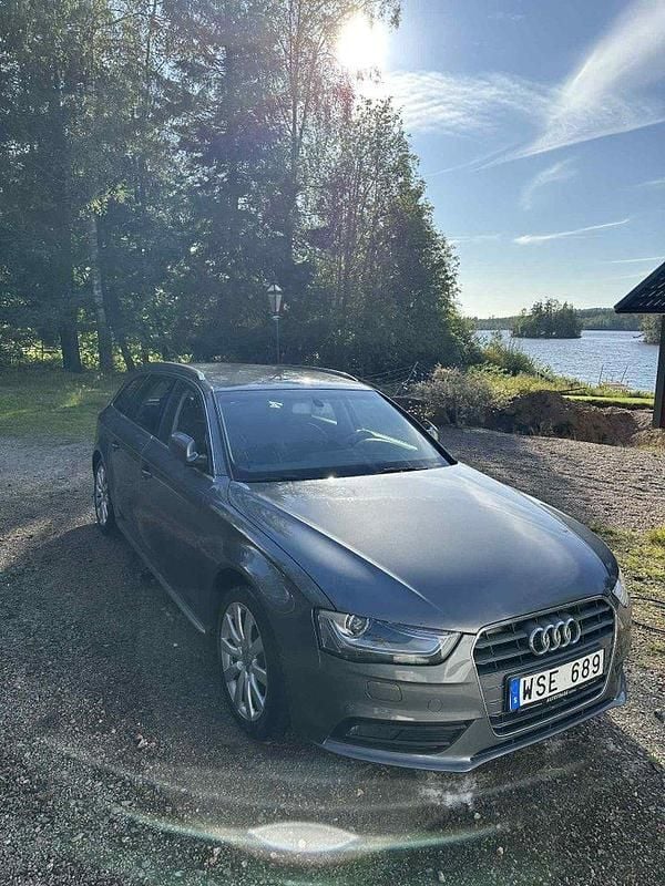 Grå Begagnad 2014 Audi A4 Kombi | 90 000 kr (Bra pris) - Bild 1/4
