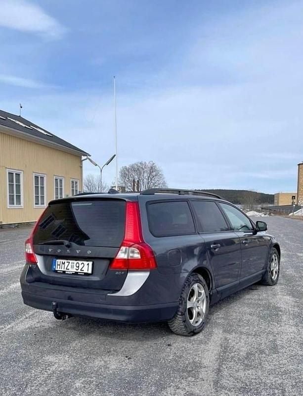 Begagnad Volvo V70 145 HK (106 kW) 2009 Kombi