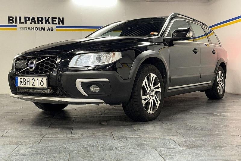 Svart Begagnad 2015 Volvo XC70 Momentum SUV | 169 900 kr (Dyr) - Bild 1/4