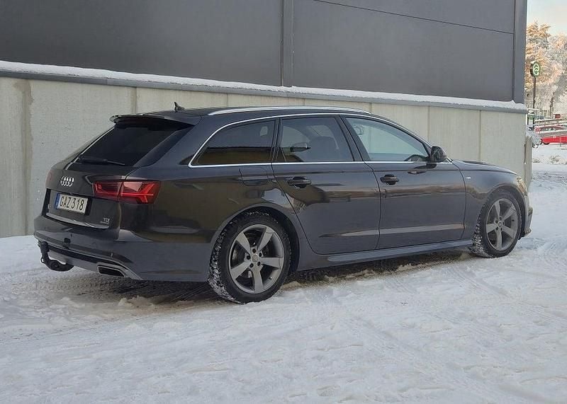 Begagnad Audi A6 Ambition 190 HK (139 kW) 2016 Grå Kombi