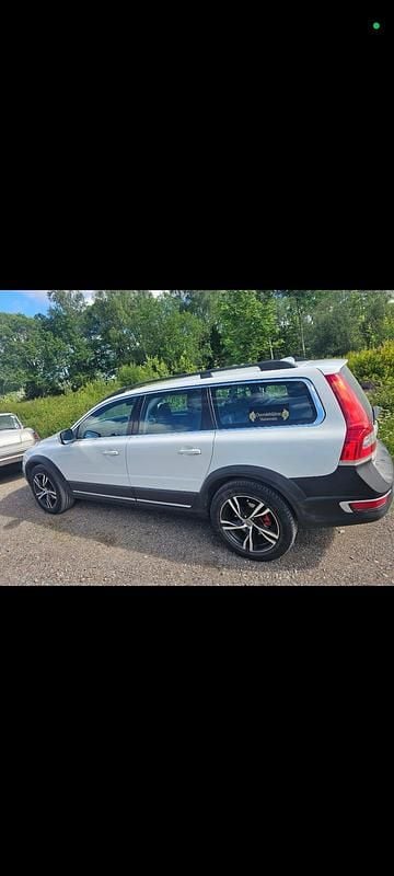 Begagnad 2014 Volvo XC70 Kombi | 125 000 kr (Marknadspris) - Bild 1/4