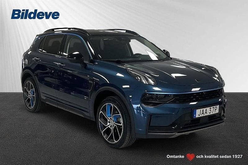 Blå Begagnad 2022 Lynk & Co 01 SUV | 239 900 kr (Marknadspris) - Bild 1/4