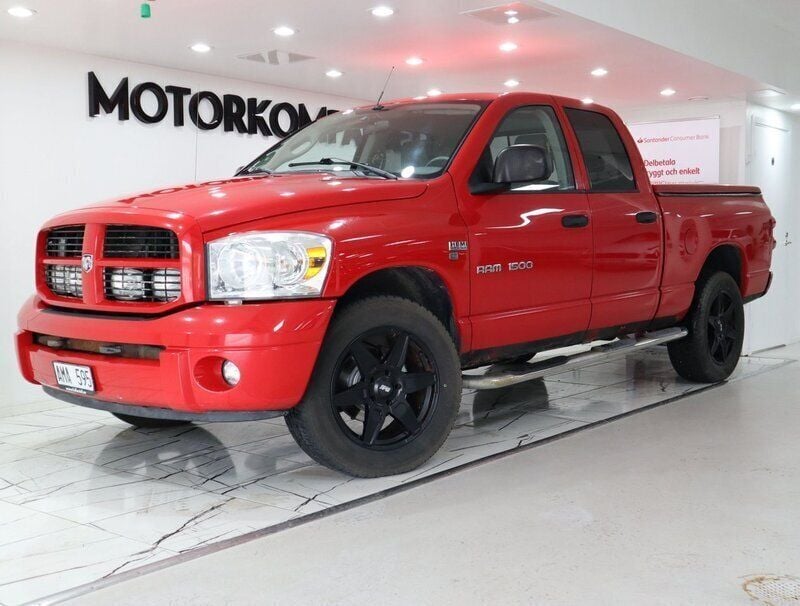 Röd Begagnad 2007 Dodge Ram Pickup | 139 900 kr (Superpris) - Bild 1/4