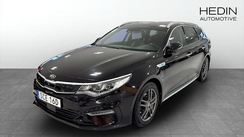Svart (black) Begagnad 2020 Kia Optima Hybrid Advance Sedan | 224 900 kr (Marknadspris) - Bild 1/4