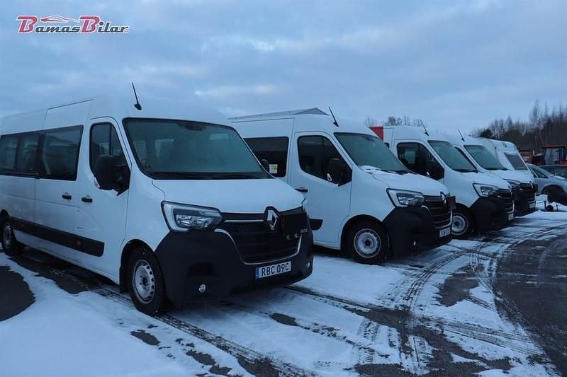 Begagnad Renault Master 146 HK (107 kW) 2024 Vit Minibuss