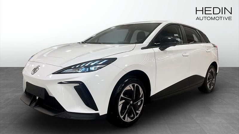 Vit (white) Begagnad 2024 MG MG4 EV Halvkombi | 299 990 kr (Lite dyr) - Bild 1/4