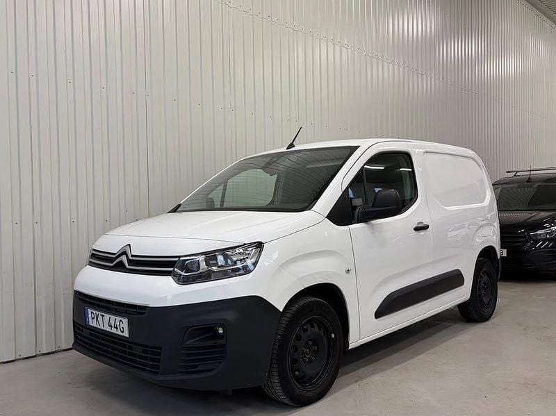 Vit Begagnad 2020 Citroën Berlingo Minibuss | 159 900 kr (Bra pris) - Bild 1/4