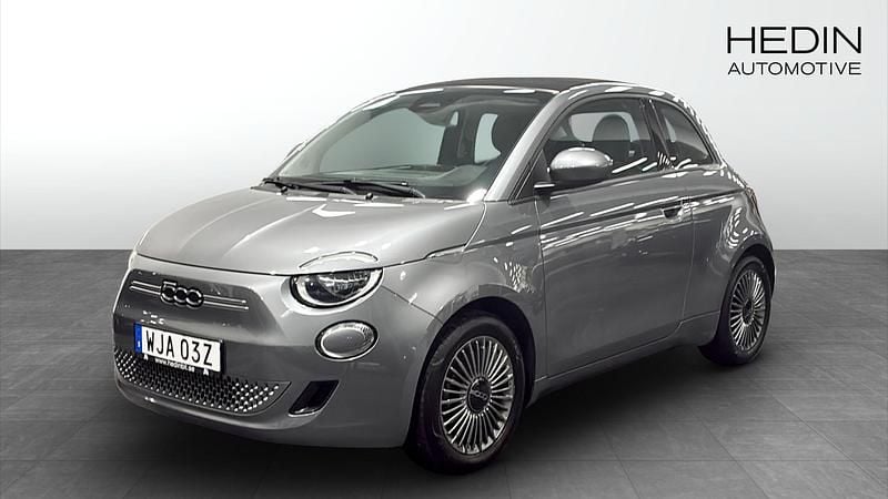 Begagnad Fiat 500e Icon 86 kW (118 HK) 2022 Grå Halvkombi