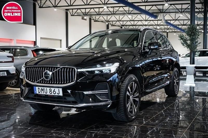 Svart Begagnad 2022 Volvo XC60 SUV | 374 900 kr - Bild 1/4