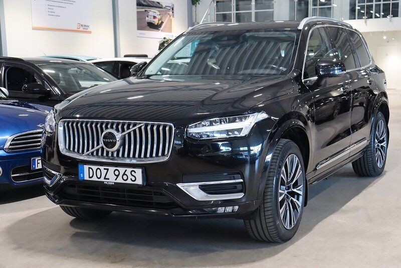 Svart Begagnad 2021 Volvo XC90 Inscription SUV | 519 900 kr (Marknadspris) - Bild 1/2