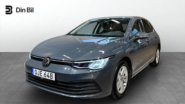 Begagnad 2022 VW Golf VIII Life | 219 500 kr (Marknadspris) - Bild 1/4