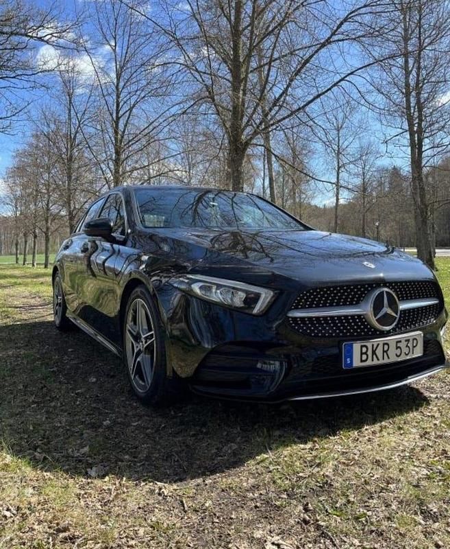 Begagnad Mercedes A180 136 HK (100 kW) 2019 Halvkombi