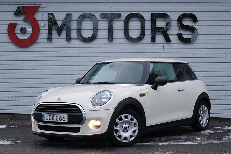 Vit Begagnad 2015 Mini ONE Pepper Halvkombi | 69 900 kr (Superpris) - Bild 1/4