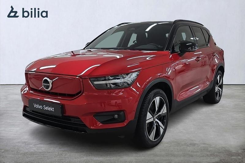 Röd Begagnad 2022 Volvo XC40 Pro SUV | 369 000 kr - Bild 1/3