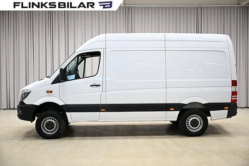 Vit Begagnad 2014 Mercedes Sprinter Van | 198 750 kr - Bild 1/4