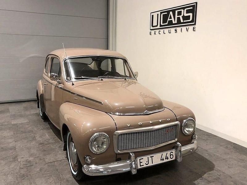 Ljusbrun Begagnad 1961 Volvo PV544 Sedan | 85 500 kr - Bild 1/4