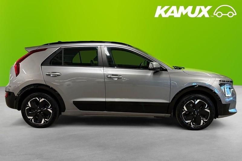 Begagnad Kia e-Niro 160 kW (218 HK) 2022 Silver/grå SUV