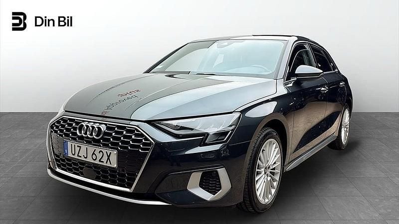 Begagnad Audi A3 Sportback Advanced Plus 150 HK (110 kW) 2022 Grå Halvkombi