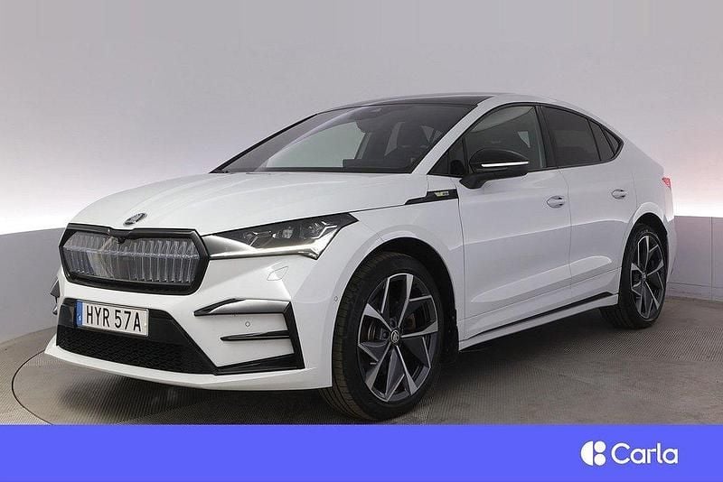 Vit Begagnad 2023 Skoda Enyaq iV RS SUV | 474 900 kr (Marknadspris) - Bild 1/4