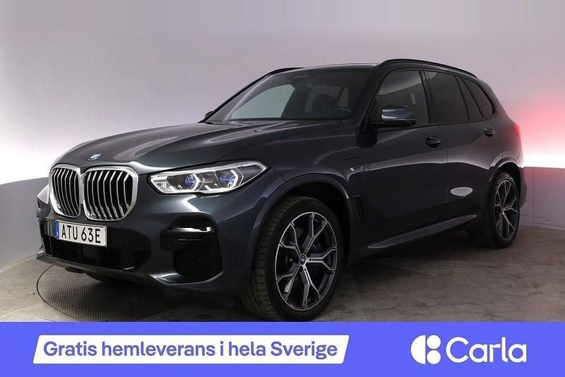 Grå Begagnad 2022 BMW X5 M Sport SUV | 632 900 kr - Bild 1/2