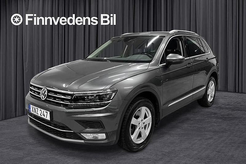 Begagnad VW Tiguan 192 HK (141 kW) 2017 Silver SUV