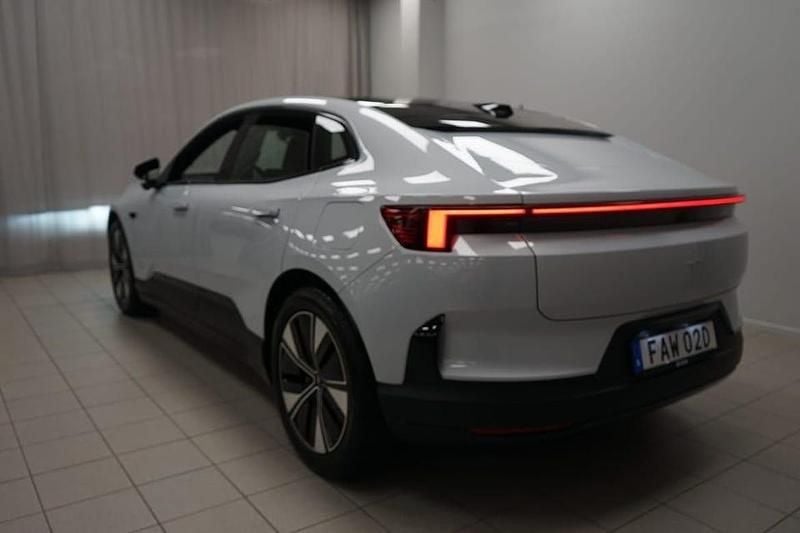 Begagnad Polestar 4 Long Range Single Motor 202 kW (275 HK) 2024 Silver SUV