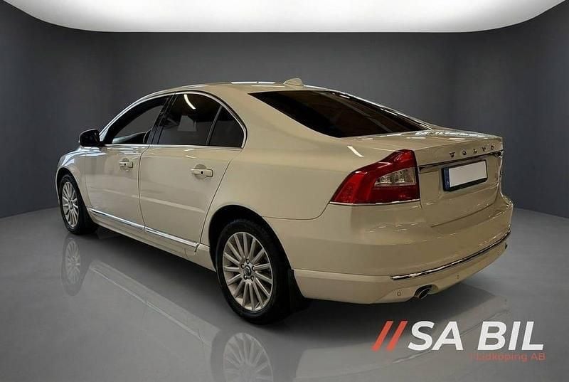 Begagnad Volvo S80 Standard 181 HK (133 kW) 2016 Vit Sedan