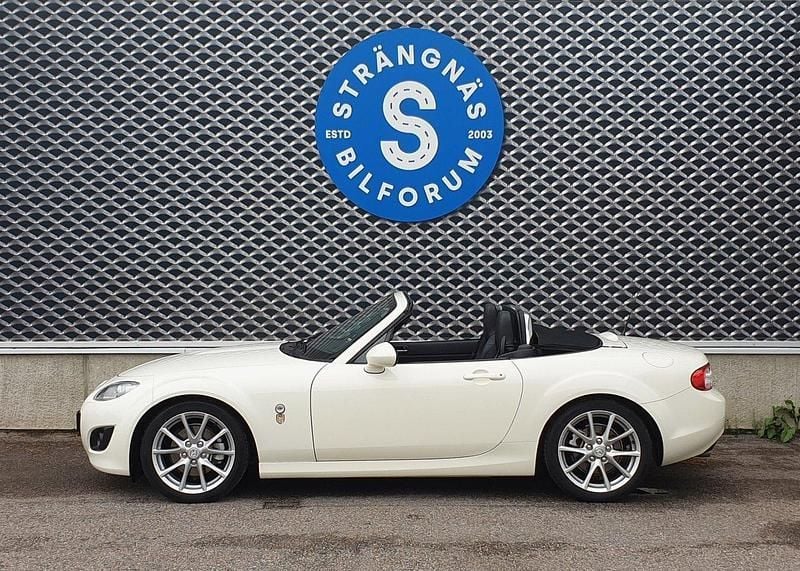 Vit Begagnad 2010 Mazda MX5 Cab | 145 000 kr (Marknadspris) - Bild 1/4