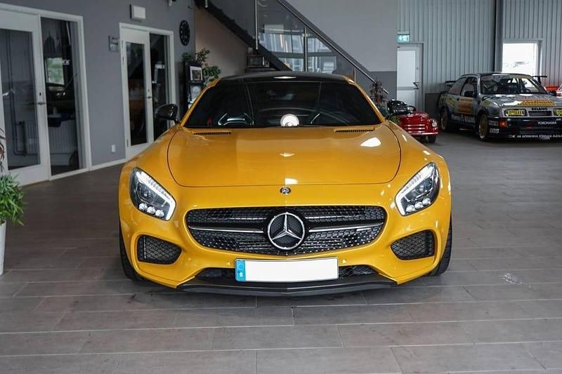 Begagnad Mercedes AMG GT S AMG 510 HK (375 kW) 2015 Gul Sportkupé