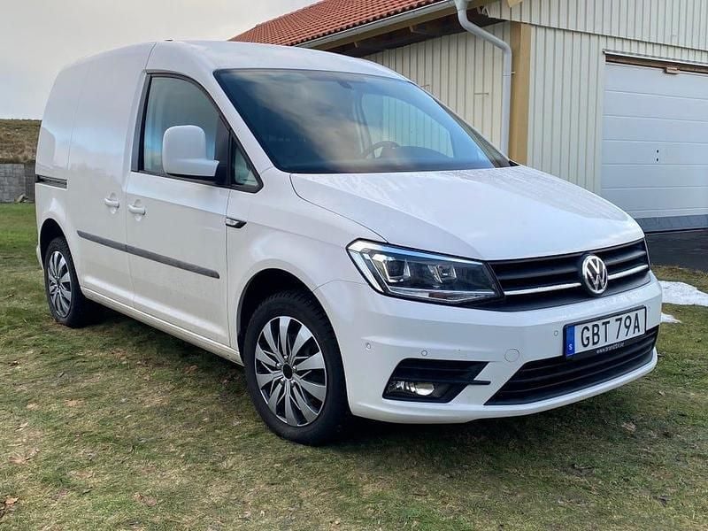 Nerlackad Begagnad 2020 VW Caddy Minibuss | 162 000 kr (Superpris) - Bild 1/4