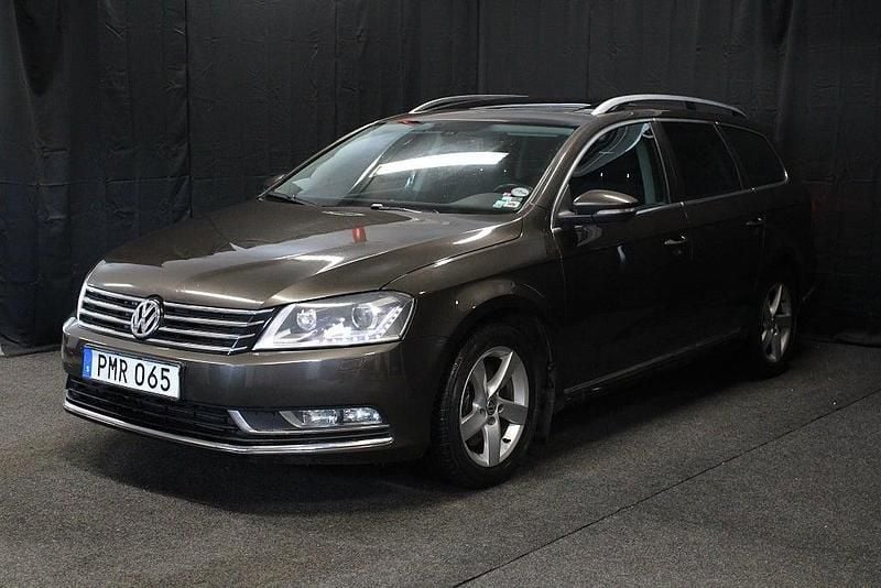 Begagnad VW Passat 140 HK (102 kW) 2014 Brun Kombi