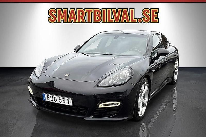 Begagnad Porsche Panamera 430 HK (316 kW) 2012 Svart Halvkombi