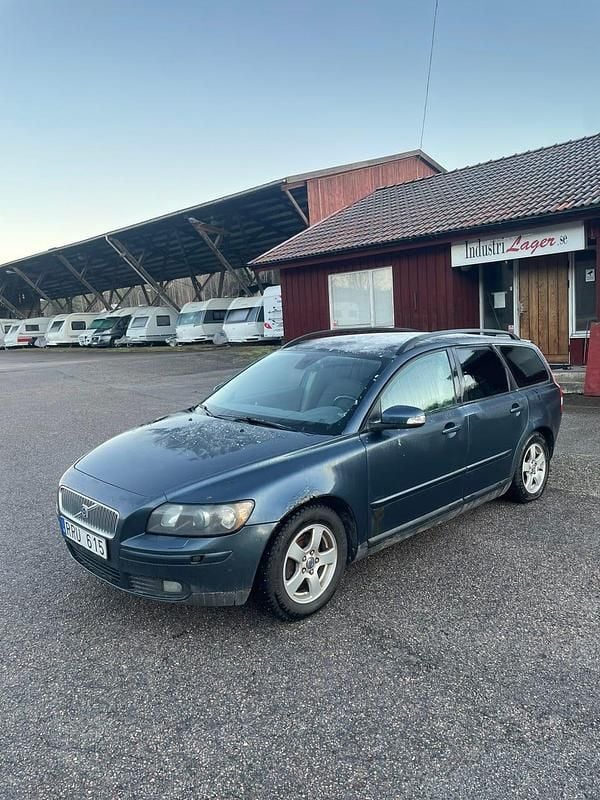 Begagnad 2007 Volvo V50 Kombi | 8 900 kr (Superpris) - Bild 1/4