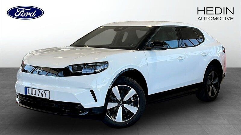 Vit (white) Begagnad 2025 Ford Capri SUV | 523 800 kr (Marknadspris) - Bild 1/4
