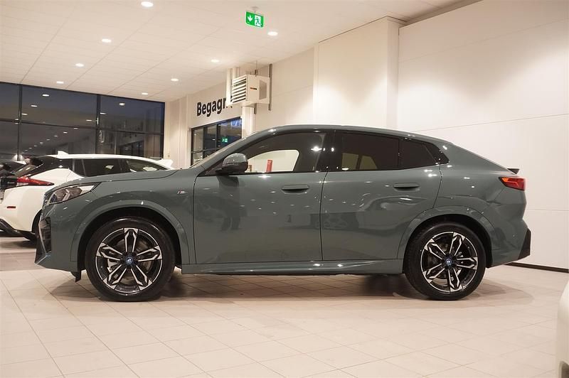 Begagnad BMW iX2 M Sport 230 kW (313 HK) 2024 Okänd SUV
