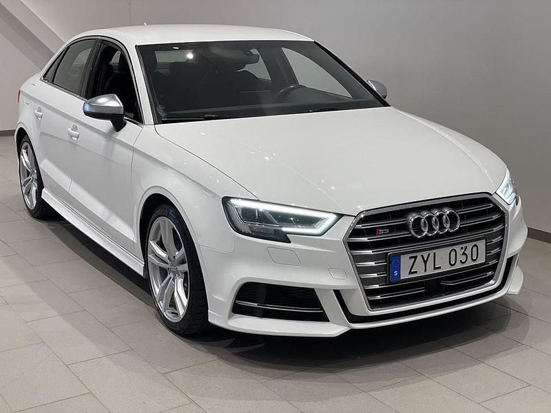 Ibisvit Begagnad 2018 Audi S3 Proline Sedan | 309 000 kr (Marknadspris) - Bild 1/4