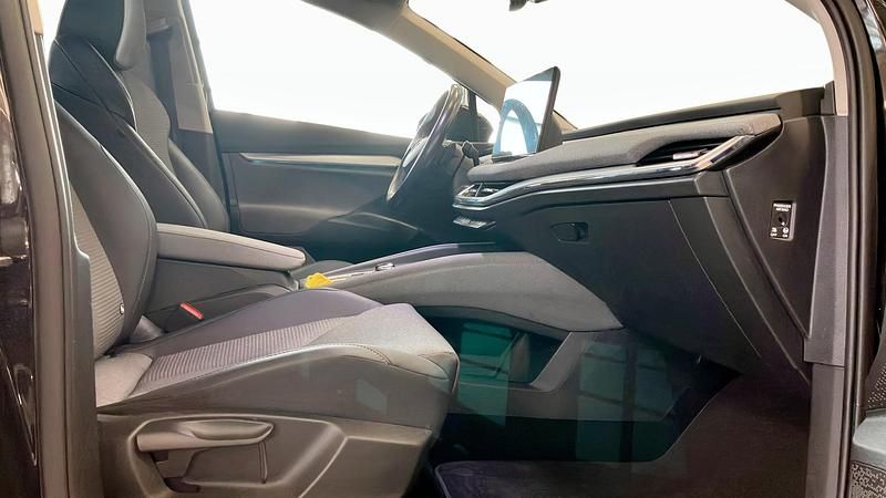 Begagnad Skoda Enyaq iV 150 kW (204 HK) 2022 Svart SUV