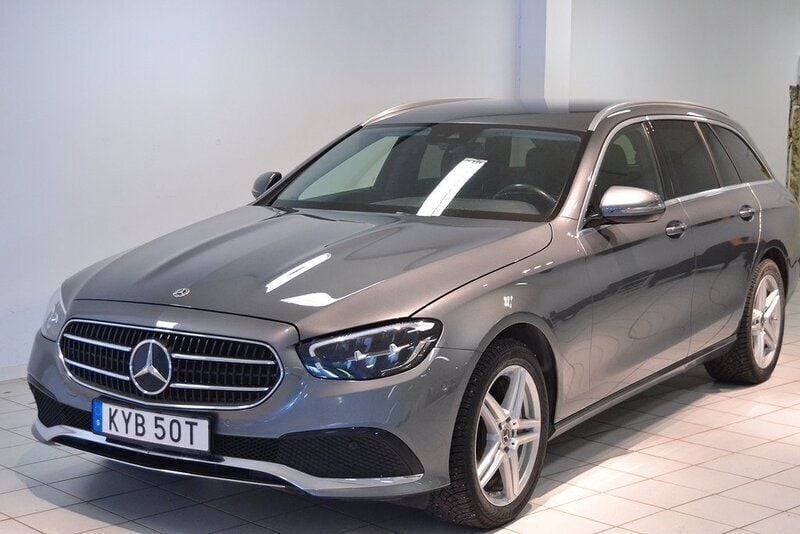 Begagnad Mercedes E300 Avantgarde 306 HK (225 kW) 2021 Grå Kombi